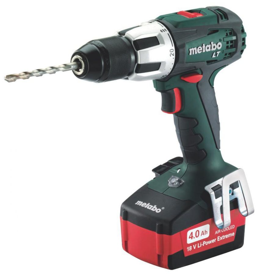 Аккумуляторная ударная дрель-шуруповерт Metabo SB 18 LT (4,0 Ач)